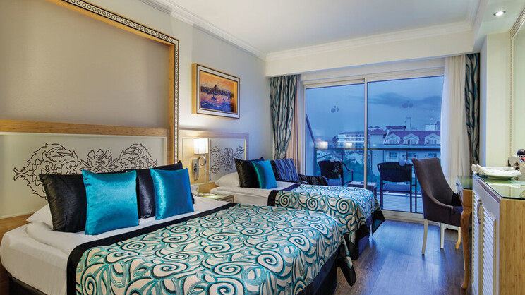 Crystal Waterworld Resort & Spa